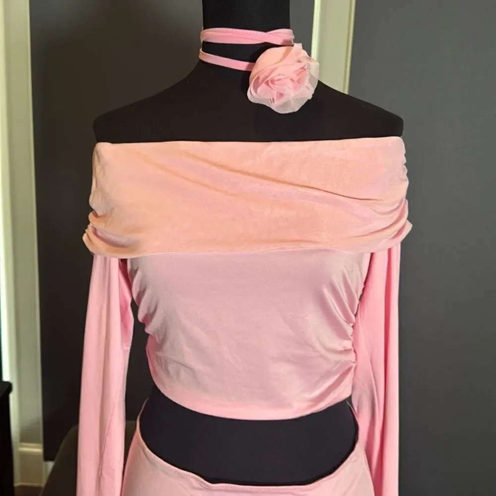 Pink 2 Piece Set Off the Shoulder Long Sleeve Crop Top & Skirt Size L NEW